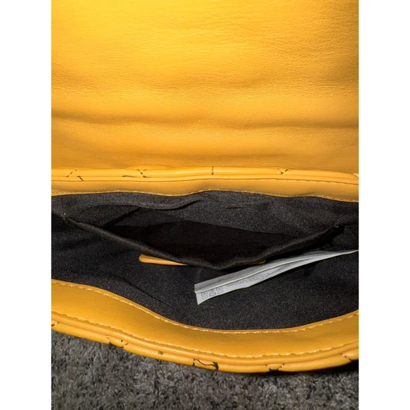 ZARA Mustard Yellow Quilted Chain Shoulder Bag | Trendy Chic Mini Purse - Picture 6 of 6